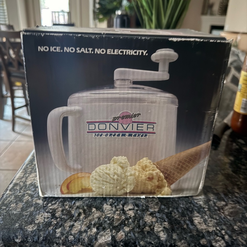 New Donvier Ice Cream Maker